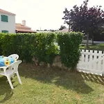 Casa vacanze Maison Calme Proche Plage, Animaux Admis, Parking - Fr-1-323-376