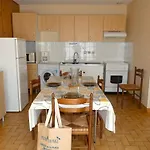 Maison Calme Proche Plage, Animaux Admis, Parking - Fr-1-323-376